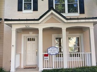 9654 Cypress Pine St, Orlando, FL 32827