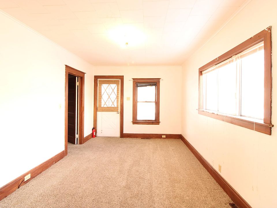 1st image of 1747 Jordan St
