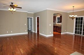 3rd image of 1302 College Hts