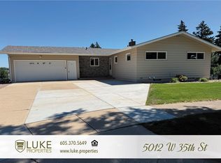 5012 W 35th St, Sioux Falls, SD 57106
