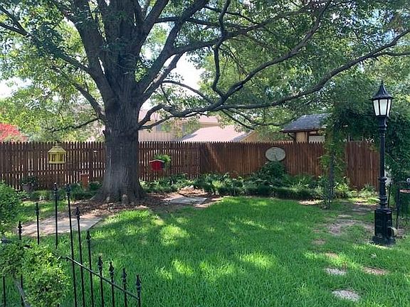 2nd image of 926 Highland Dr