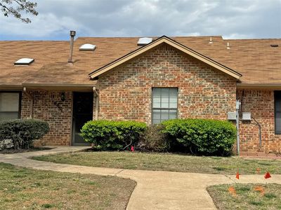 8811 Fairfield Greens Dr, Midwest City, OK, 73110