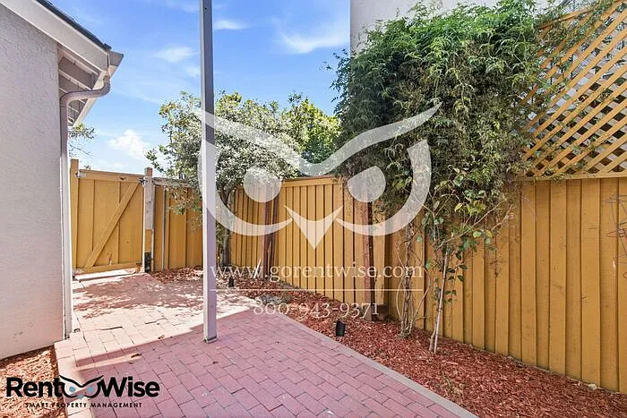 10 Arch St — Photo 34
