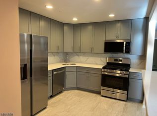 15 Potomac Dr, Basking Ridge, NJ 07920