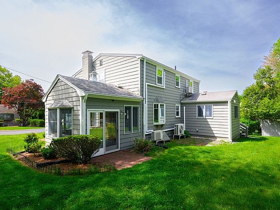 4th image of 40 Bell Rd