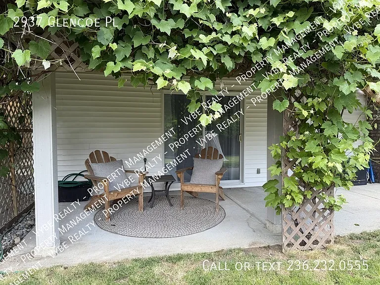 2937 Glencoe Pl — Photo 34