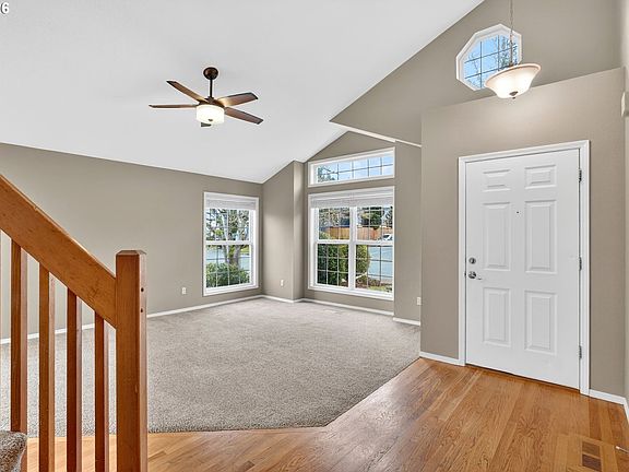 3rd image of 15719 SW Bulrush Ln