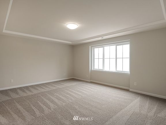 4th image of 7007 226th Avenue Ct E #0070