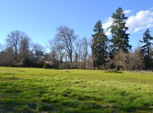 2 Gerald Pl, Grants Pass, OR 97527