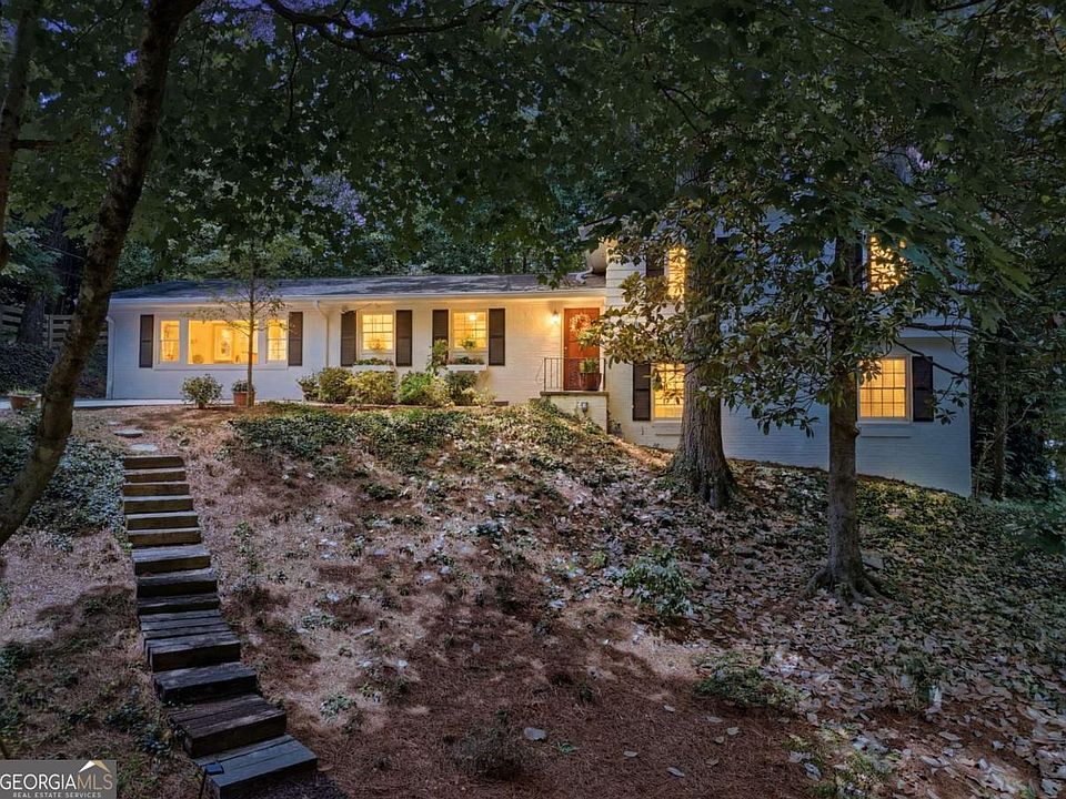 1st image of 2360 Honeysuckle Ln SE