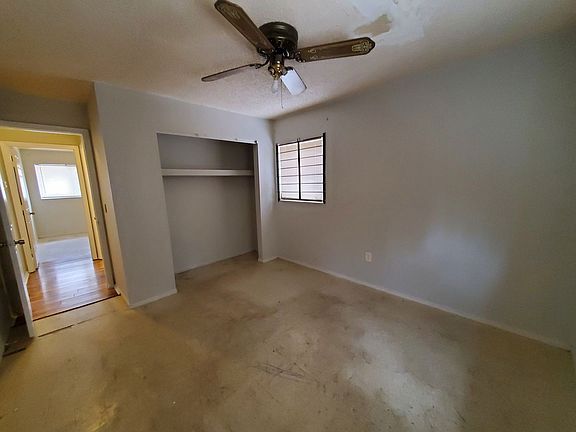 4th image of 3755 Marion St Unit A & B