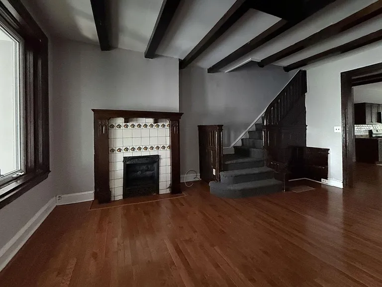 459 Winona St — Photo 14