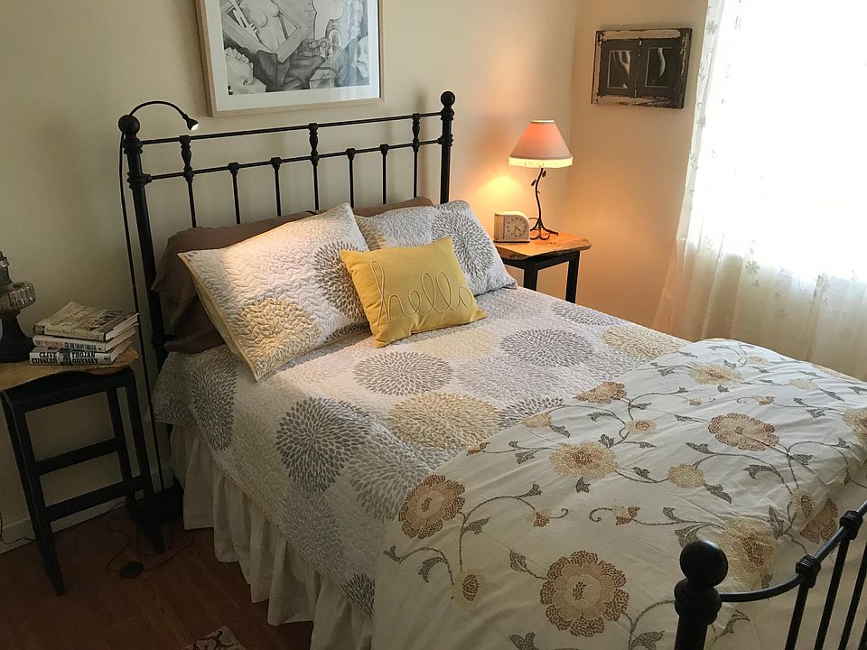 Sunny Bedrooms!