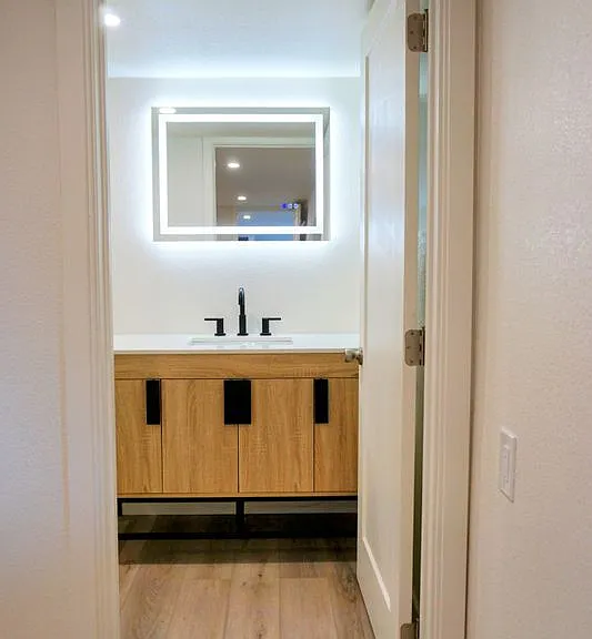 604 Los Olivos Rd #B — Photo 5
