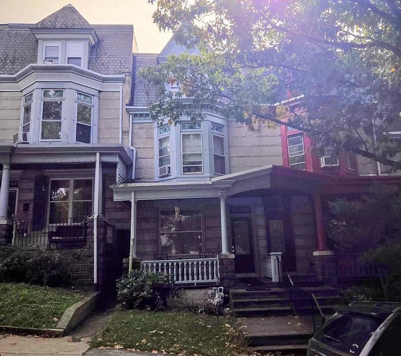 1st image of 1238 Eckert Ave