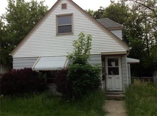 5172 N Teutonia Ave, Milwaukee, WI 53209