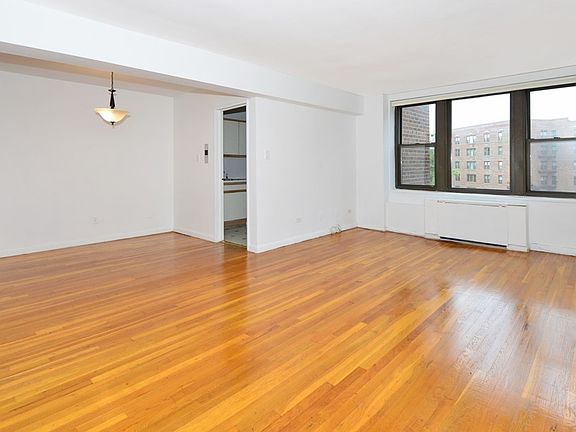 4th image of 210-05 Corp Kennedy St #4C
