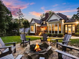 7511 Olde Sycamore Dr, Mint Hill, NC 28227