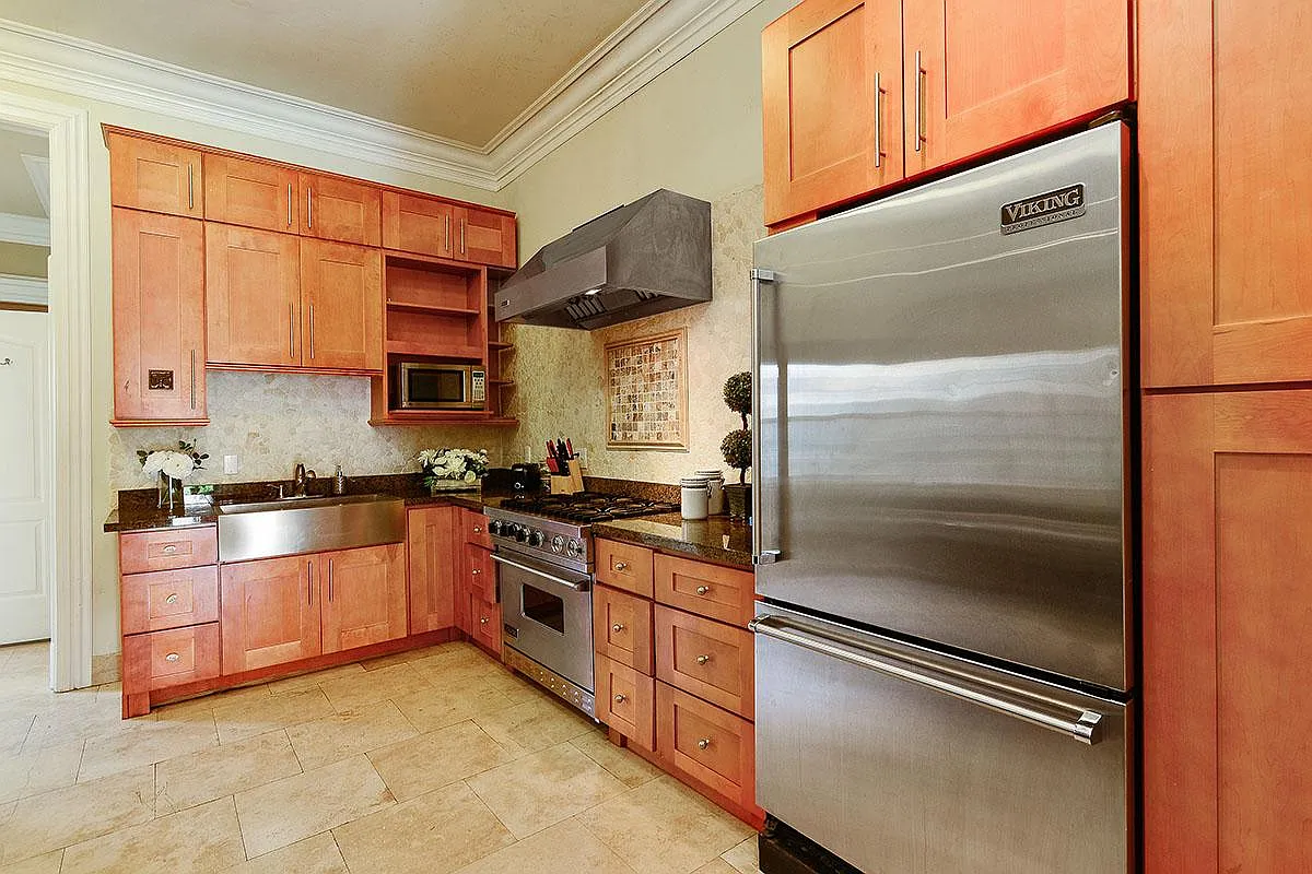 3 bed, $7,795 — Photo 3