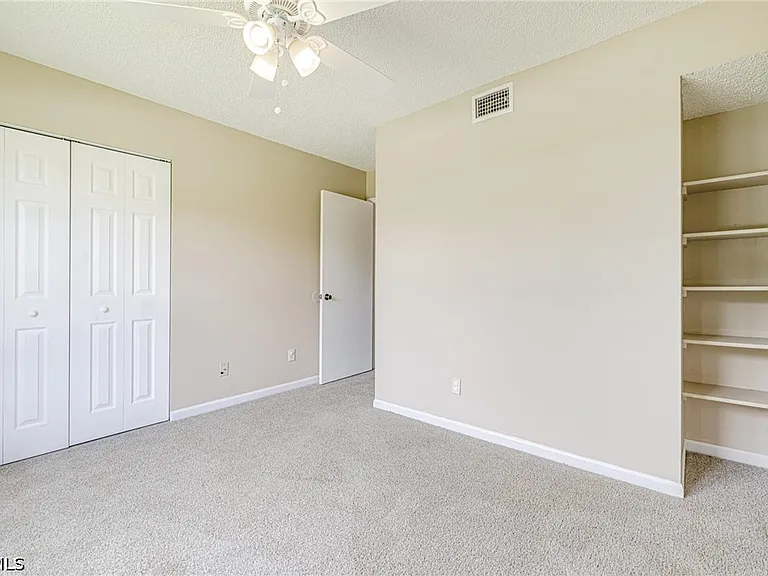 13515 Eagle Ridge Dr #524 — Photo 27