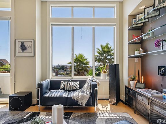 3rd image of 3645 Market St APT 2