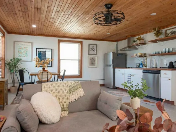 227 S Hudson St #Id1502052p, Buckner, MO 64016