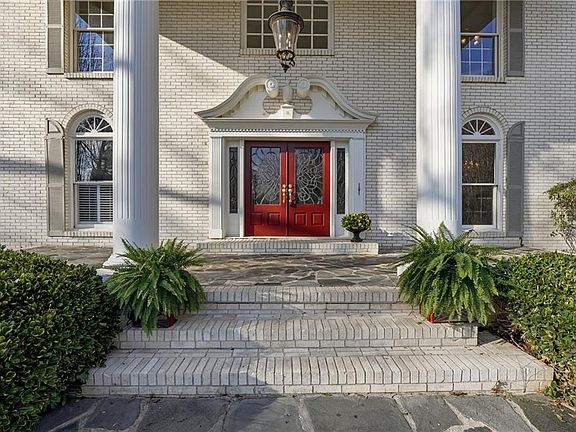 4th image of 5695 Glen Errol Rd