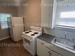 $550- 1 bed 1 bath - Duplex located in the Sunflower neighborhood, Wichita, KS 67203