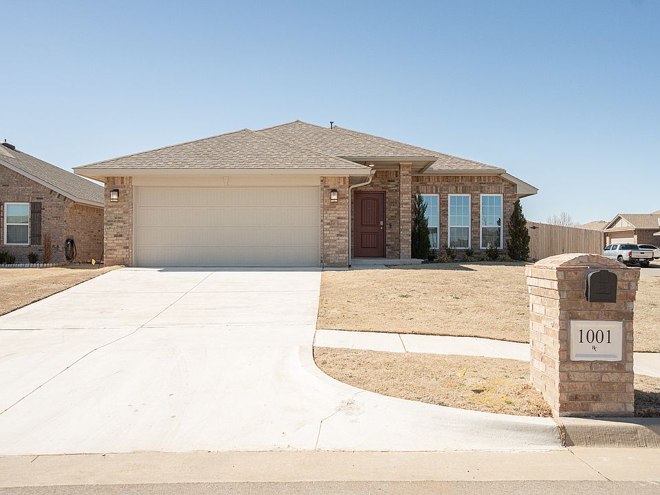 1st image of 1001 Acacia Creek Dr