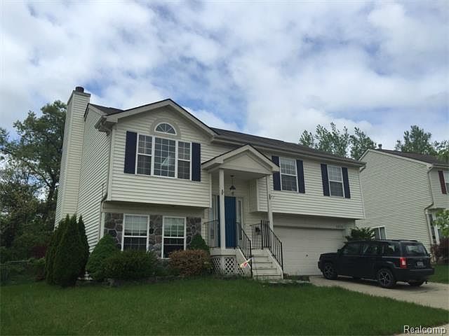 1st image of 3372 Herrington Dr