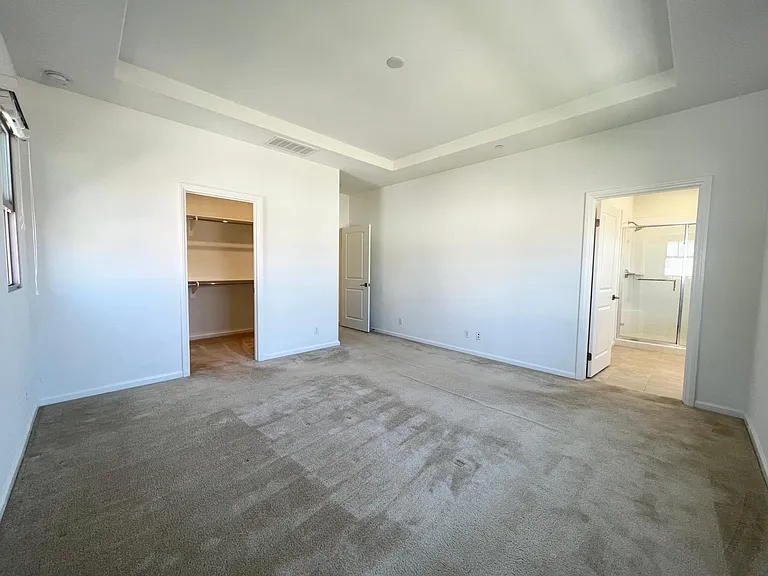 71 Decker — Photo 12