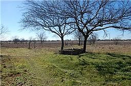 3rd image of 500 County Road 1105