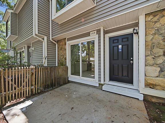 4th image of 169 Mariners Row