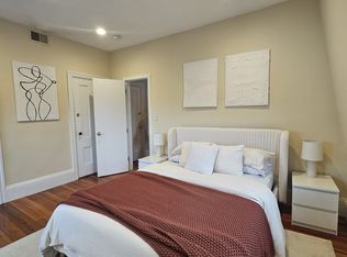 275 Highland Ave #3, Somerville, MA 02143