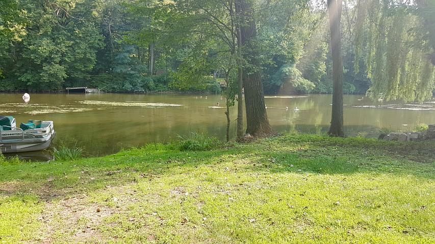 2nd image of 2804 Thornapple River Dr SE