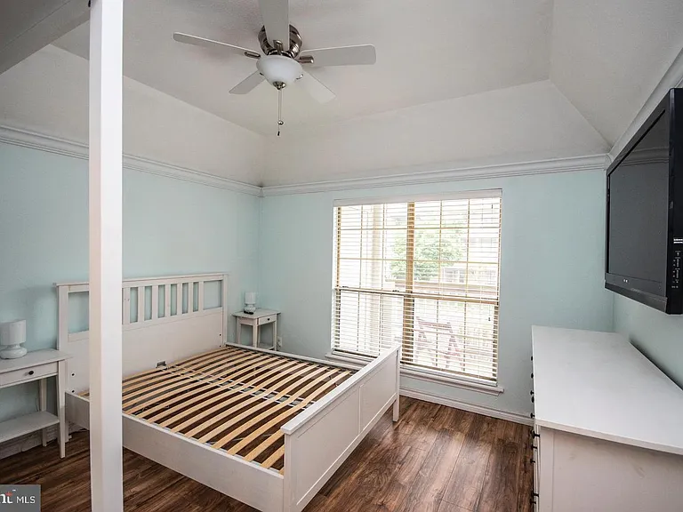 3920 Penderview Dr #324 — Photo 27