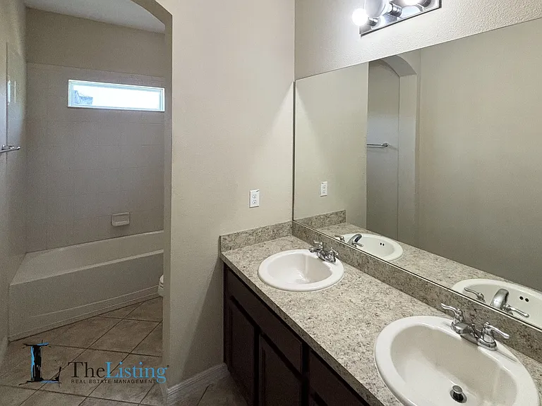 3795 Marietta Way — Photo 14