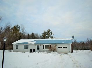 11 Maplecroft Ln, Burnham, ME 04922