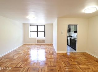 13225 Maple Ave APT 504, Flushing, NY 11355