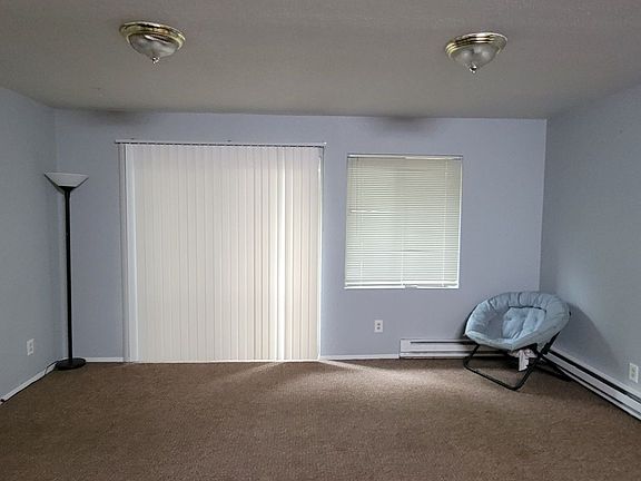 4th image of 4538 18th Ave NE #4A