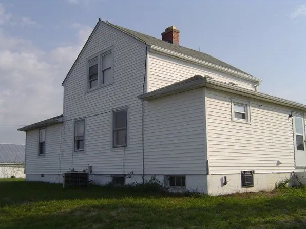 22057 Smith Hulse Rd, Circleville, OH 43113
