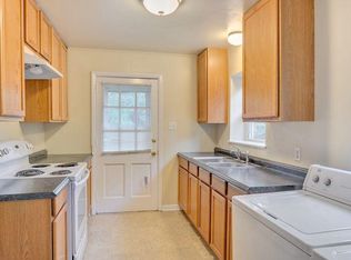 123 N Baker St #B, Charlottesville, VA 22903