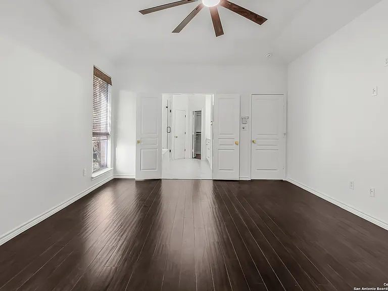 111 Westwood Way — Photo 18