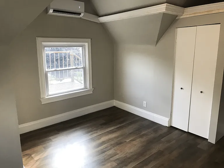 464 Teece Ave #4 — Photo 9