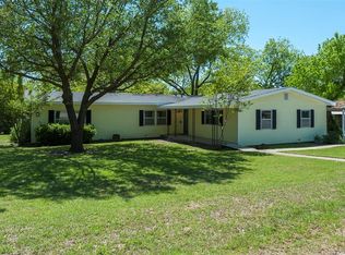 1311 Madison St, Weatherford, TX 76086