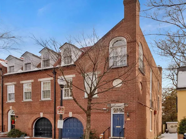 3230 Volta Pl NW, Washington, DC 20007