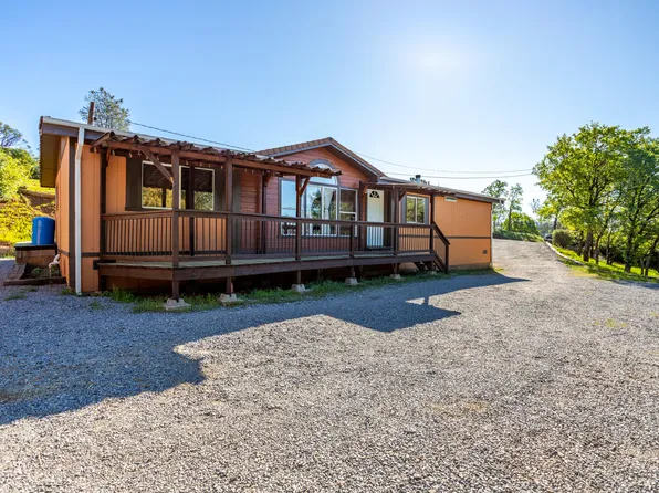 14294 Troy Hills Dr, Bella Vista, CA 96008