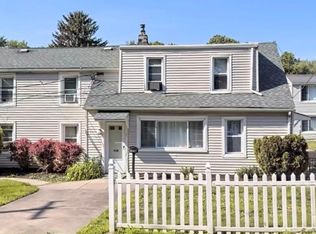 638 Newport Rd, Bristol, PA 19007