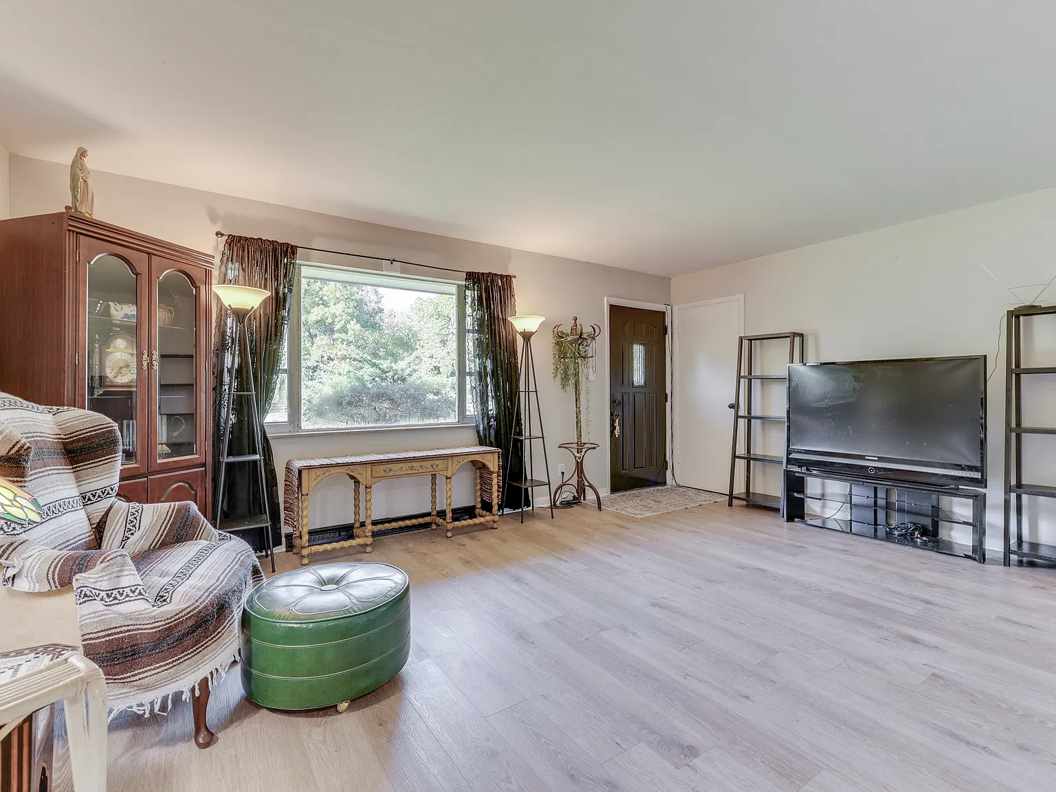 5807 Downing Dr — Photo 4
