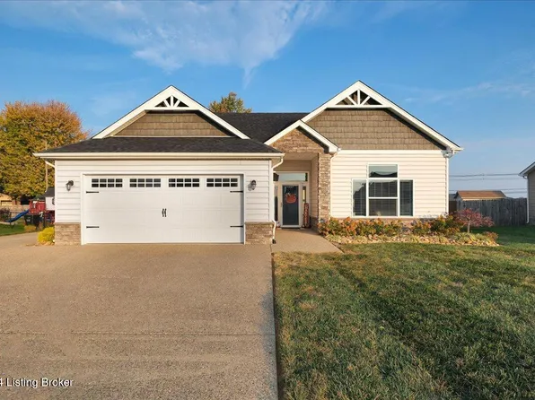 370 Bald Eagles Cir, Mount Washington, KY 40047
